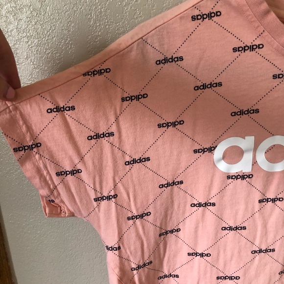 🌸Adidas Crop Top - Picture 6 of 8